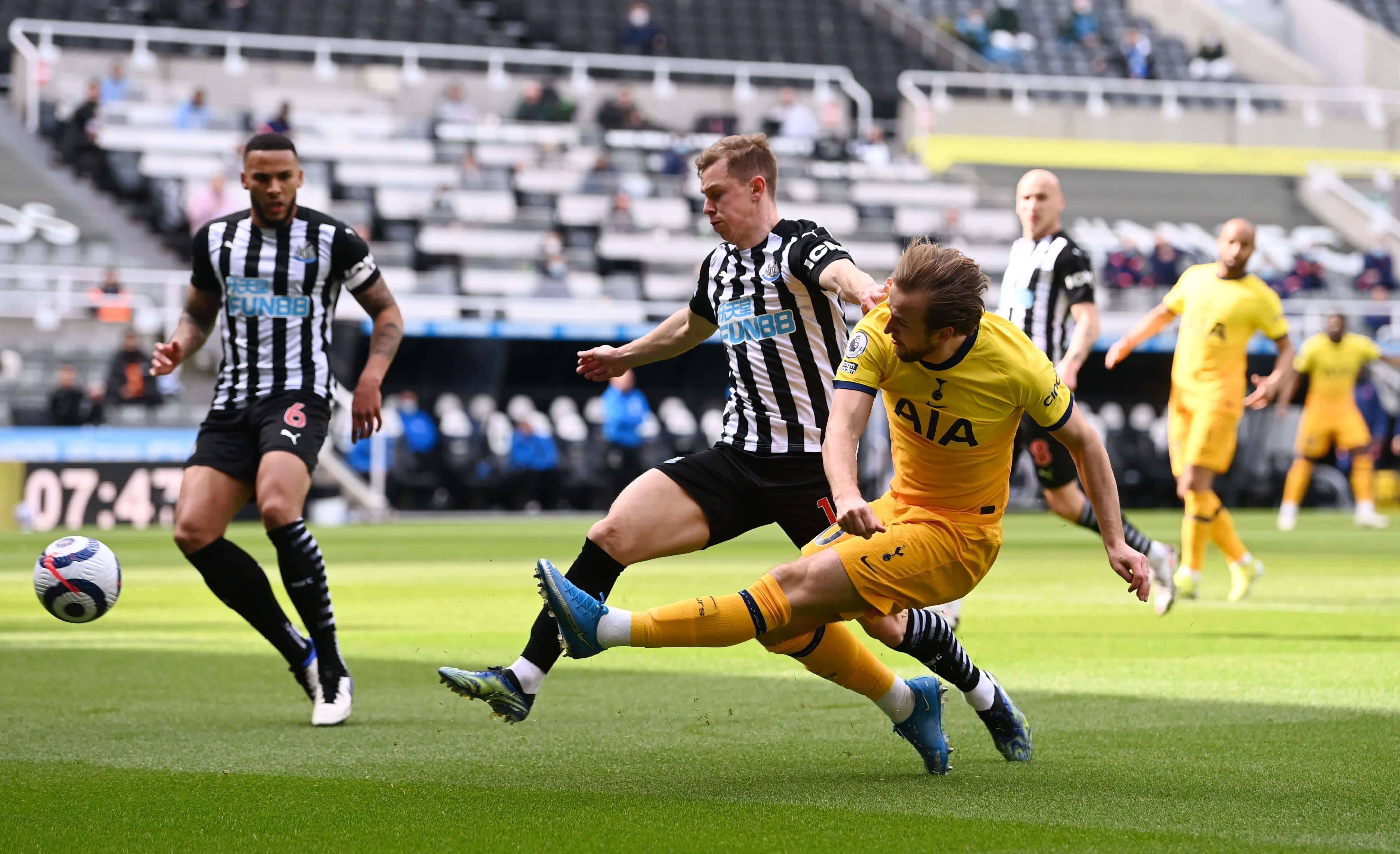 与球队近年 与球队近年